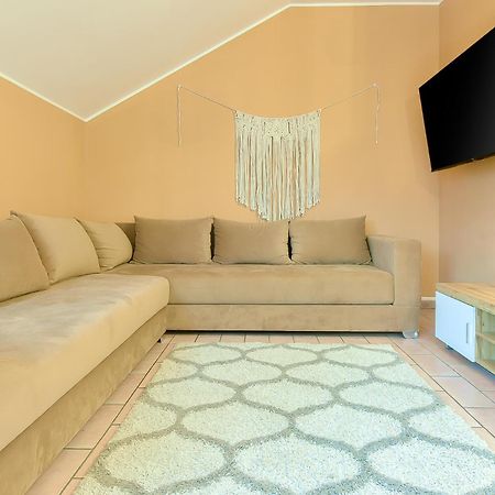 Lhe Central View Boutique Чезена Екстериор снимка